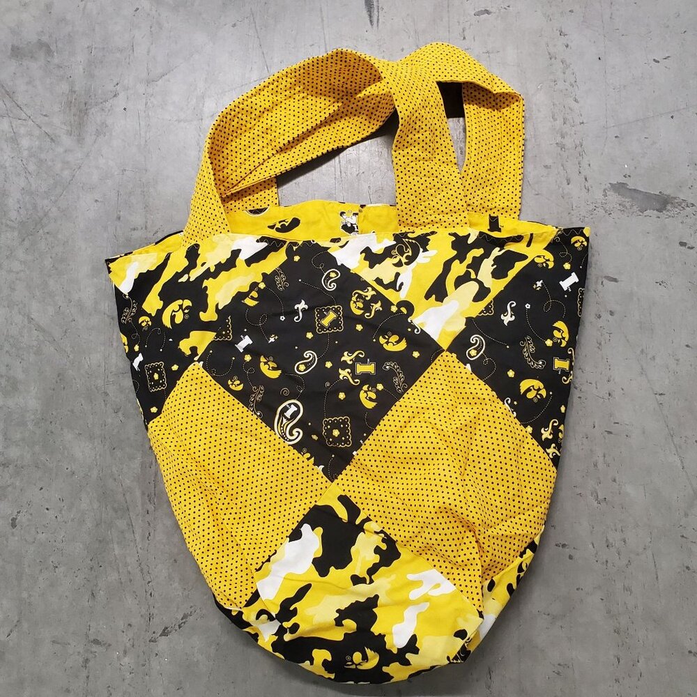 Handcrafted Iowa Hawkeyes Patchwork Tote Bag Yell… - image 1